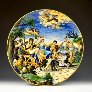 Grande prato representando O Triunfo de Baco e Ariadne - Manufatura Cantagalli, final do séc. XIX